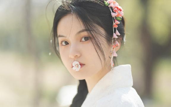 风物长宜放眼量读音(韵的意思是？)