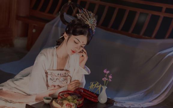 天鹅公主(谁讲一下天鹅公主奥罗拉的故事？)