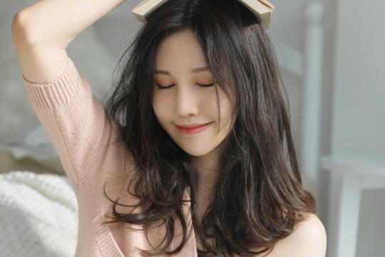 孤军作战的意思(求：兼而有之、孤军分战、黎明百姓的解释？)