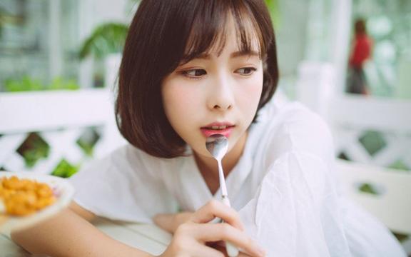 寝怎么读(诗经秦风小戎注音版？)