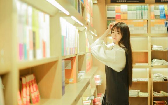 教师代表发言稿(感谢老师邀请发言的语句？)