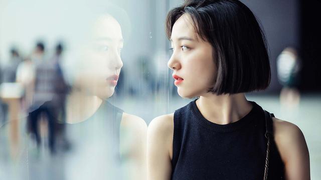 天鹅公主(谁讲一下天鹅公主奥罗拉的故事？)