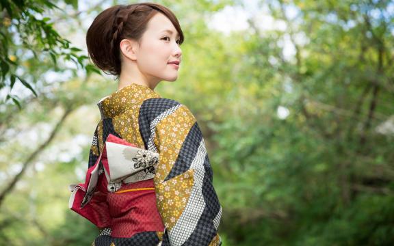 李白写过黄鹤楼吗(李白的关于《登黄鹤楼》的诗？)