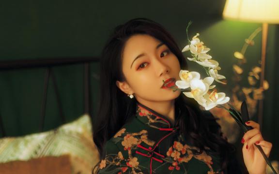 李白写过黄鹤楼吗(李白的关于《登黄鹤楼》的诗？)