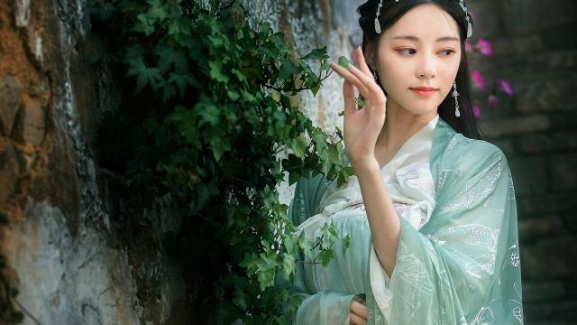 教师代表发言稿(感谢老师邀请发言的语句？)