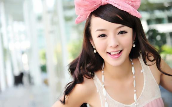 诗经三百首全文和译文(子曰：“《诗》三百,一言以蔽之,曰：思无邪.”是什么意思)