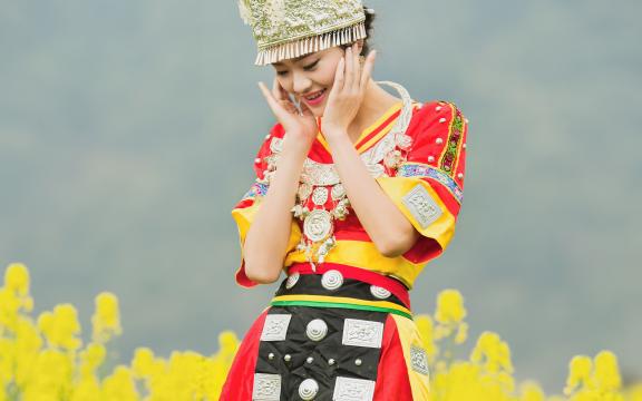 刻舟求剑让孩子明白什么道理(刻舟求剑说明了一个什么道理？)