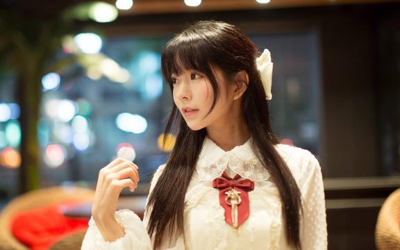 关于风筝的古诗24首(关于风筝的古诗,快快快!)
