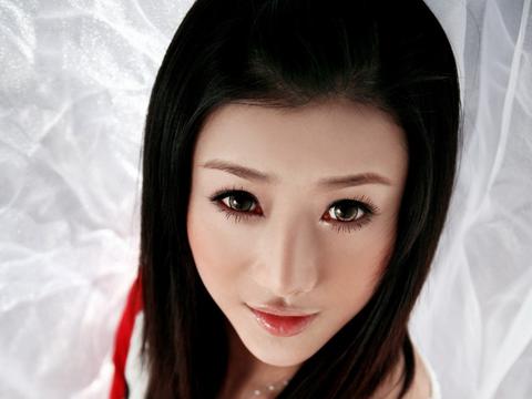 中秋节的古诗有什么(十首中秋古诗四年级？)